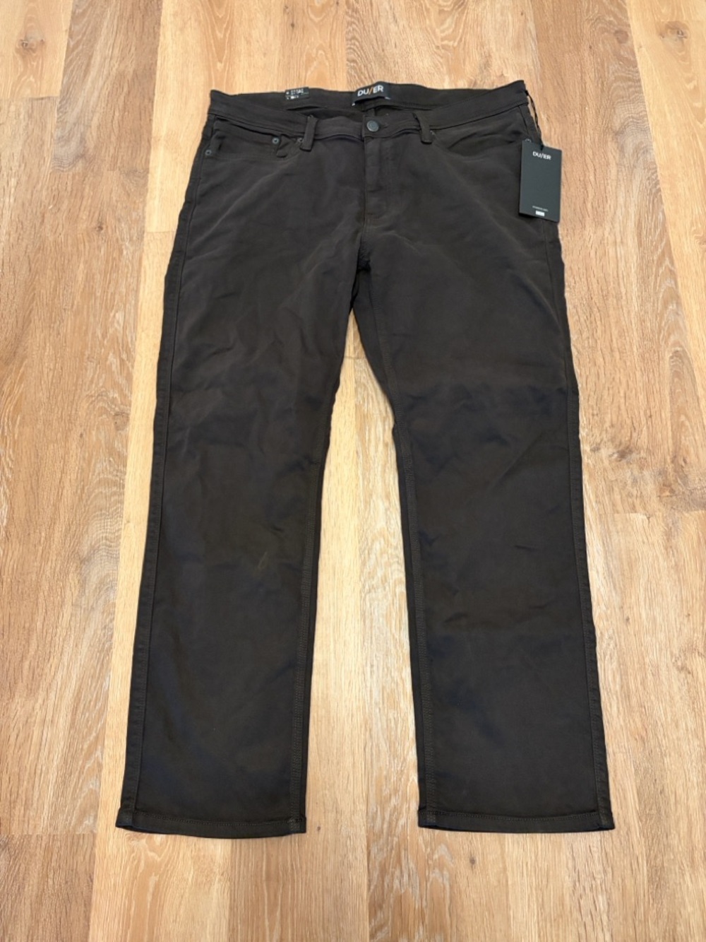 NWT DU/ER Slate Black No Sweat Straight Leg Pants Size 38x30